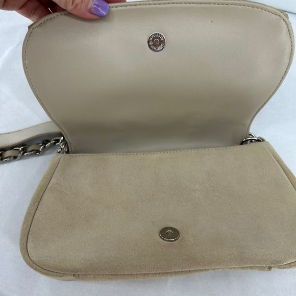 Ann Taylor Loft Cream Leather Mini Crossbody Bag Silver Chain Zip Closure - Picture 9 of 12